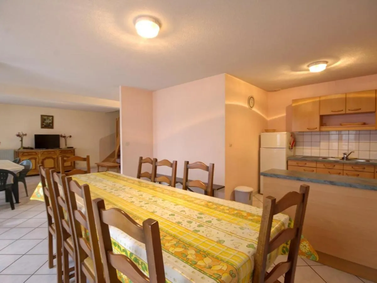 Holiday home Gite 3 Chambres Avec Jardin, Toutes Charges Incluses, Animaux Acceptes, Randonnee A Proximite - Fr-1-496-197 La Chambonie